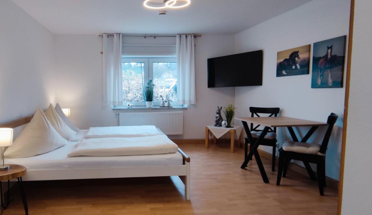 Dorfschaenke Deggendorf Hotel & Apartmenthaus & Biergarten, E-Bike-Verleih Kostenlos חדר תמונה