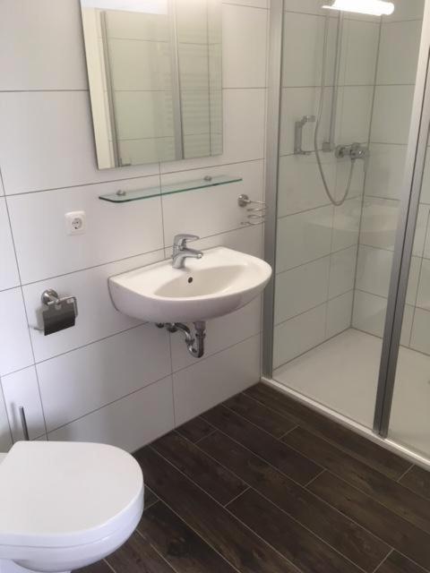 Dorfschaenke Deggendorf Hotel & Apartmenthaus & Biergarten, E-Bike-Verleih Kostenlos חדר תמונה